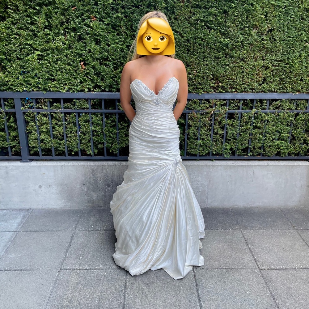 Ivory Silk Wedding Gown by Kleinfelds’s Top Designer Pnina Tornai